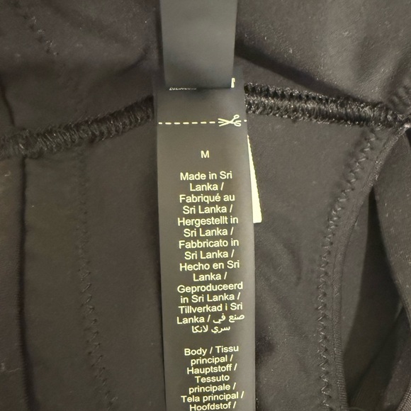 NikeSKIMS MATTE MICRO SCOOP BRA | OBSIDIAN M - Picture 5 of 5